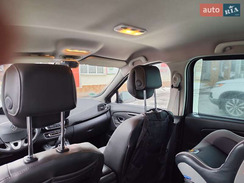 Минивэн Renault Scenic 2012 в Дрогобыче