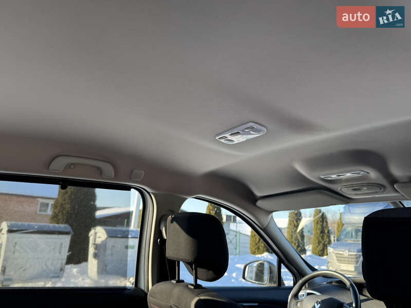 Минивэн Renault Scenic 2015 в Виннице