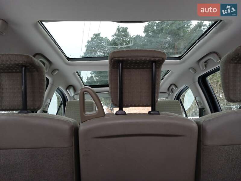 Минивэн Renault Scenic 2003 в Славуте