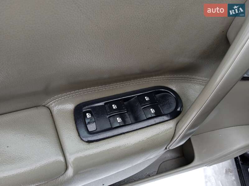 Минивэн Renault Scenic 2003 в Славуте