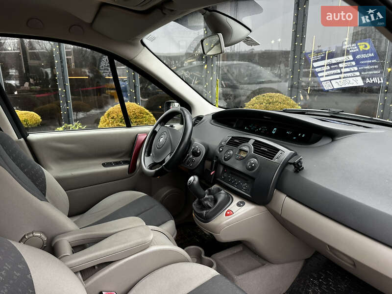 Минивэн Renault Scenic 2005 в Львове фото 26 Минивэн Renault Scenic 2005 в Львове