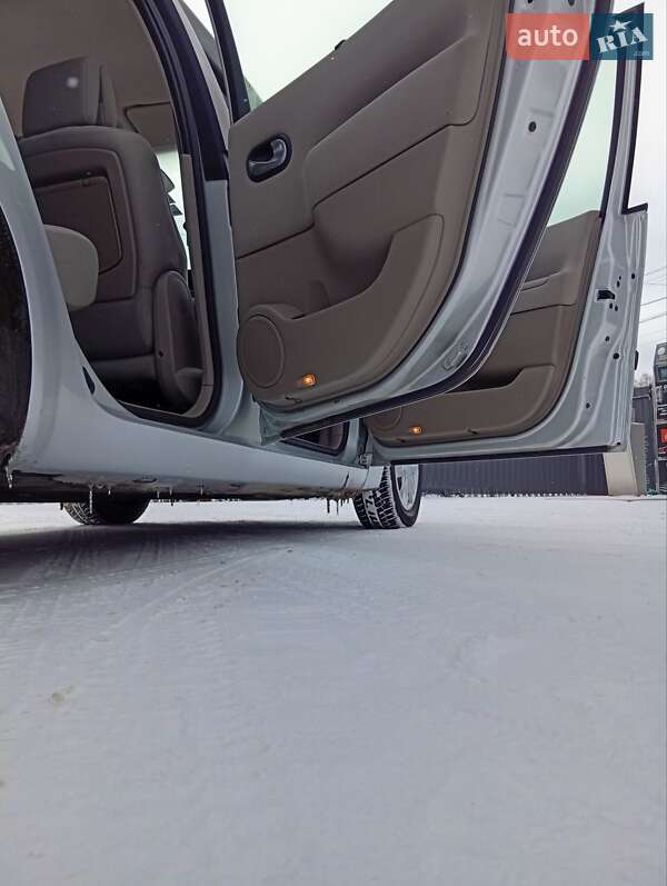 Минивэн Renault Scenic 2004 в Полтаве