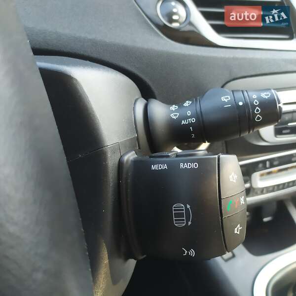 Минивэн Renault Scenic 2015 в Дубно фото 22 Минивэн Renault Scenic 2015 в Дубно