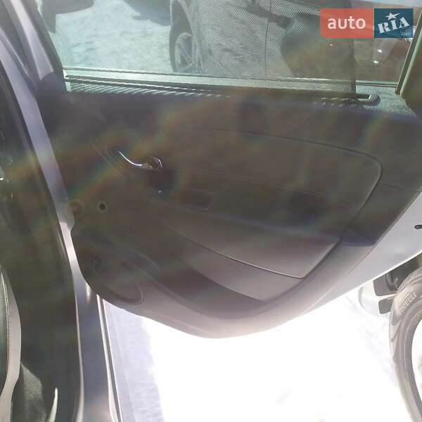 Минивэн Renault Scenic 2015 в Дубно фото 34 Минивэн Renault Scenic 2015 в Дубно