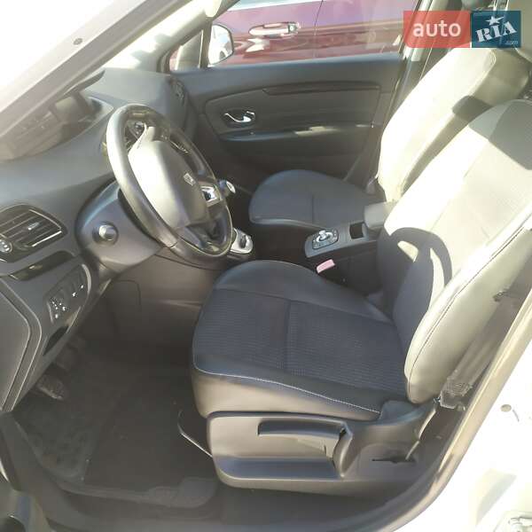 Минивэн Renault Scenic 2015 в Дубно фото 42 Минивэн Renault Scenic 2015 в Дубно
