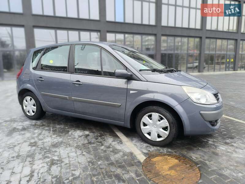 Минивэн Renault Scenic 2006 в Полтаве