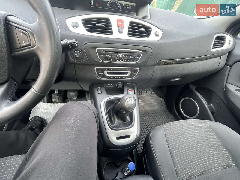 Минивэн Renault Scenic 2010 в Виннице