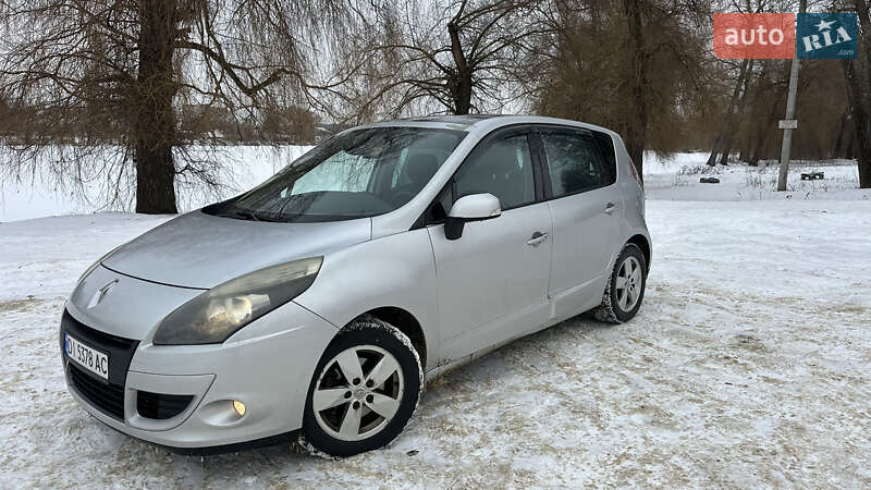 Минивэн Renault Scenic 2010 в Бердичеве фото 5 Минивэн Renault Scenic 2010 в Бердичеве