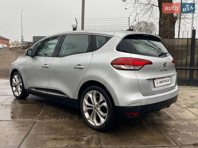 Минивэн Renault Scenic 2017 в Киеве