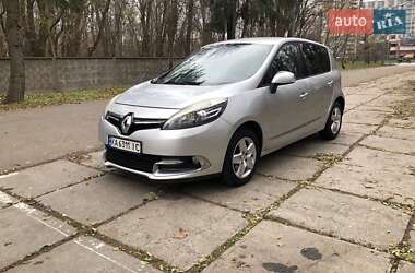 Минивэн Renault Scenic 2015 в Киеве