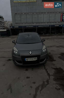 Минивэн Renault Scenic 2009 в Запорожье
