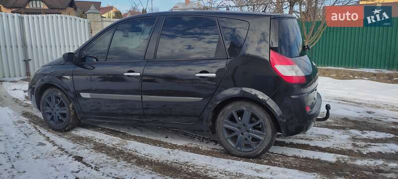 Минивэн Renault Scenic 2005 в Дрогобыче
