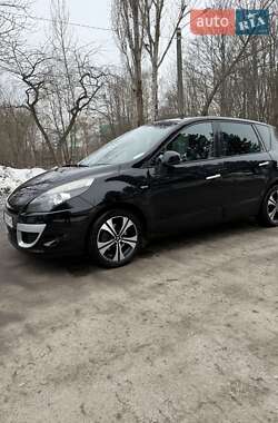 Минивэн Renault Scenic 2011 в Луцке