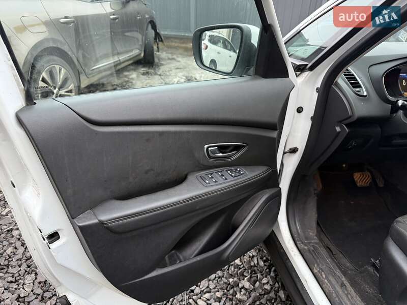 Минивэн Renault Scenic 2016 в Луцке