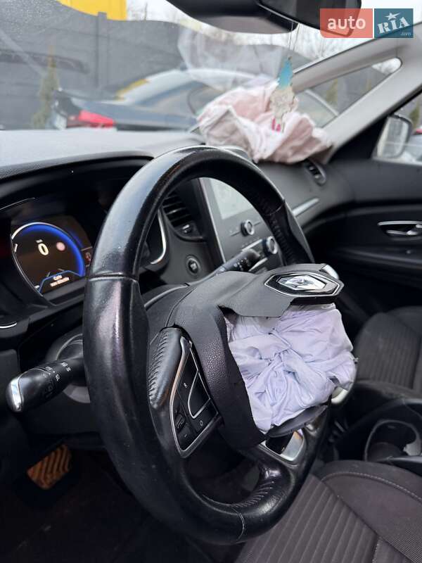 Минивэн Renault Scenic 2016 в Луцке