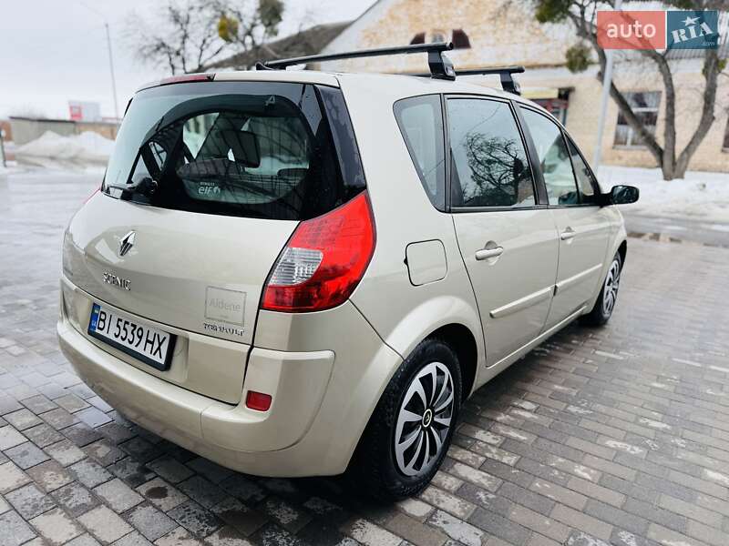 Мінівен Renault Scenic 2007 в Лубнах