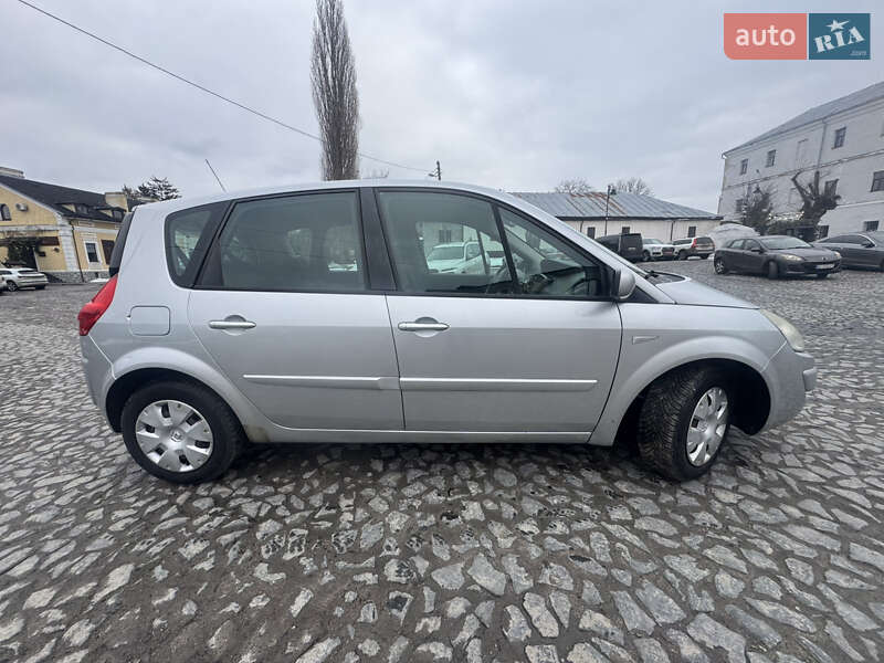 Минивэн Renault Scenic 2008 в Луцке