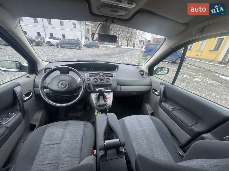 Минивэн Renault Scenic 2008 в Луцке