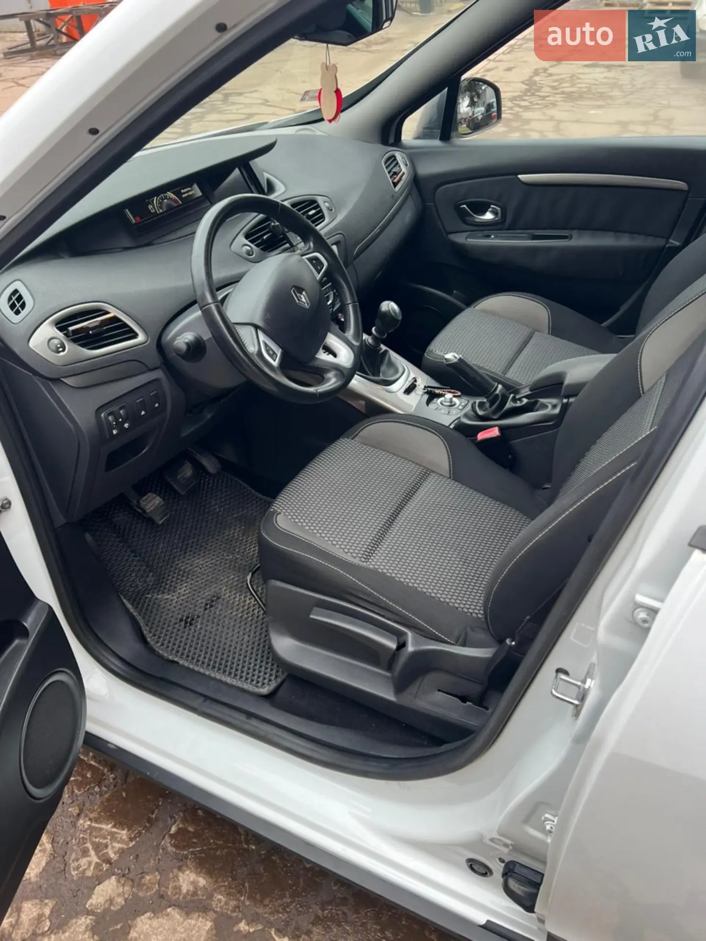 2013 Renault Scenic - мініатюра 11