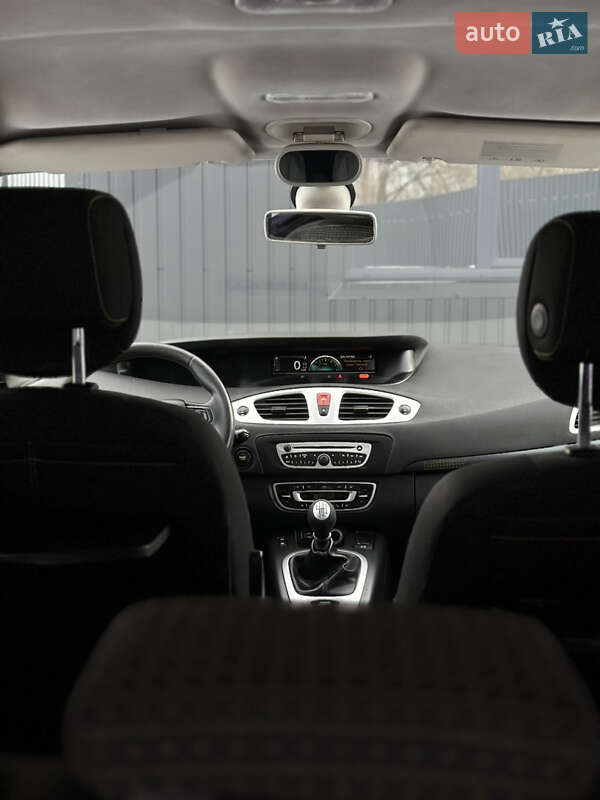 Минивэн Renault Scenic 2009 в Дрогобыче