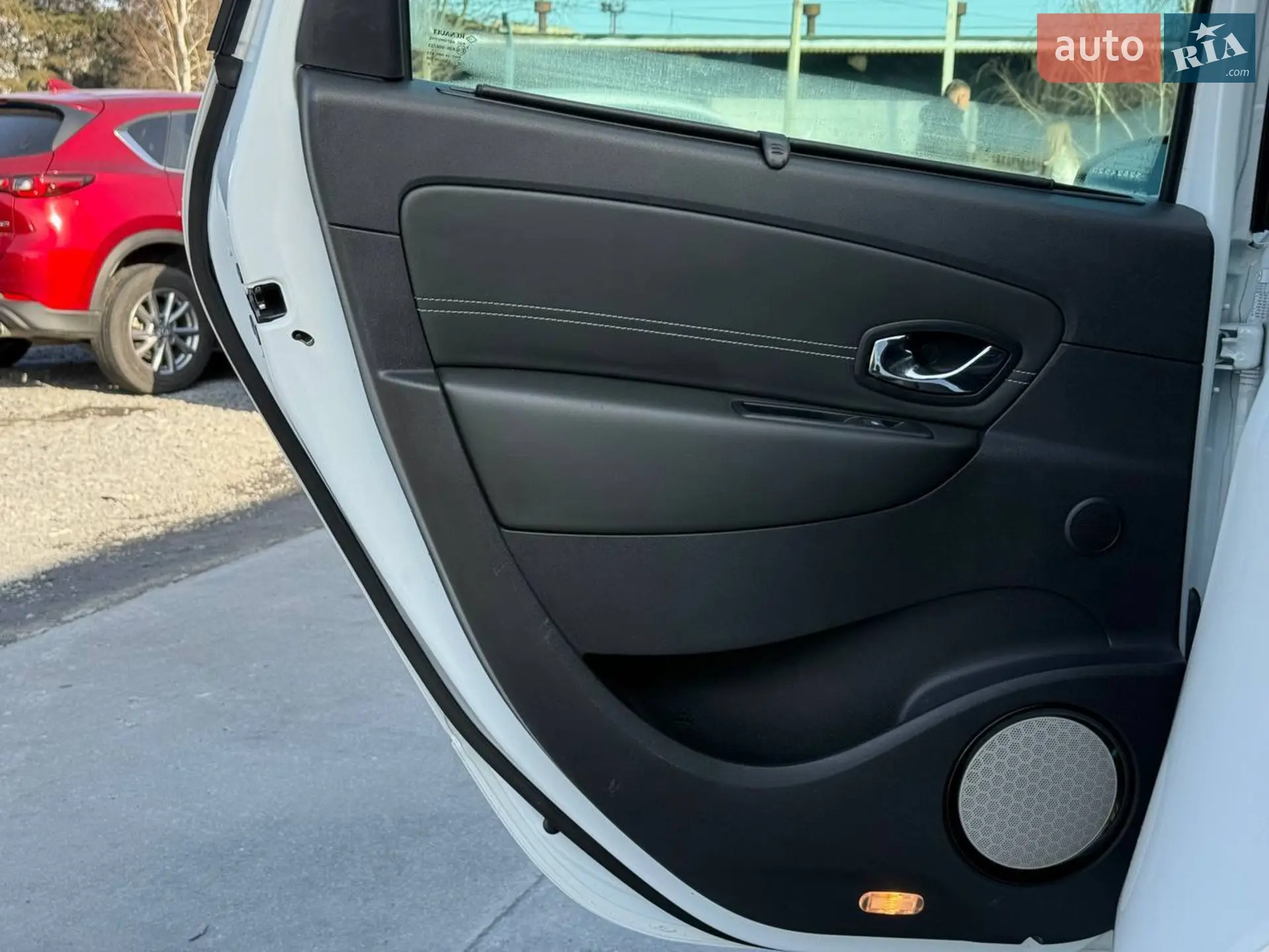 2015 Renault Scenic - мініатюра 39