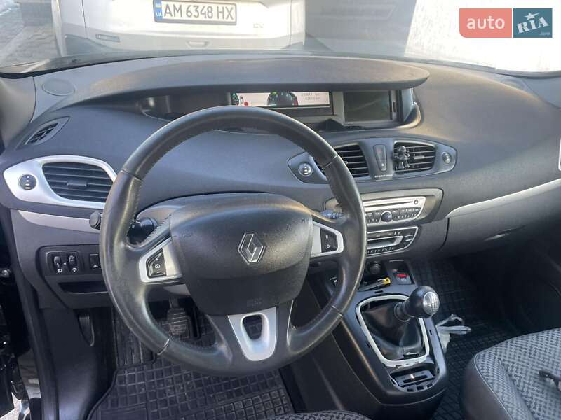 Мінівен Renault Scenic 2012 в Житомирі