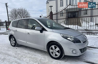 Минивэн Renault Scenic 2011 в Луцке