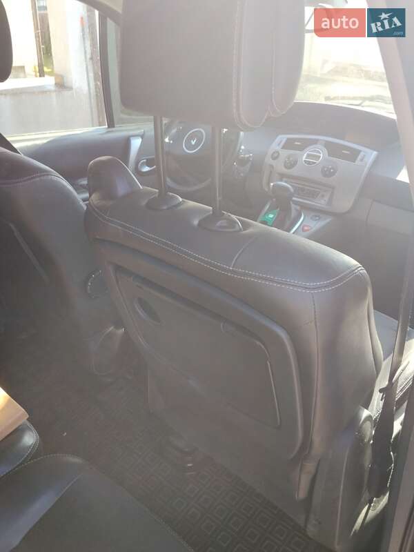Минивэн Renault Scenic 2008 в Стрые