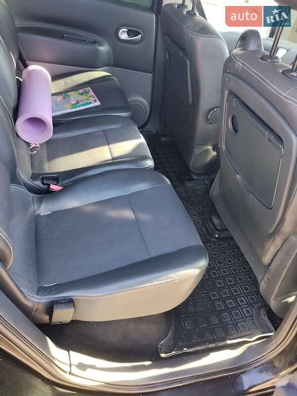 Минивэн Renault Scenic 2008 в Стрые