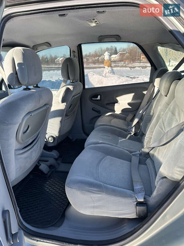 Минивэн Renault Scenic 2002 в Львове фото 7 Минивэн Renault Scenic 2002 в Львове