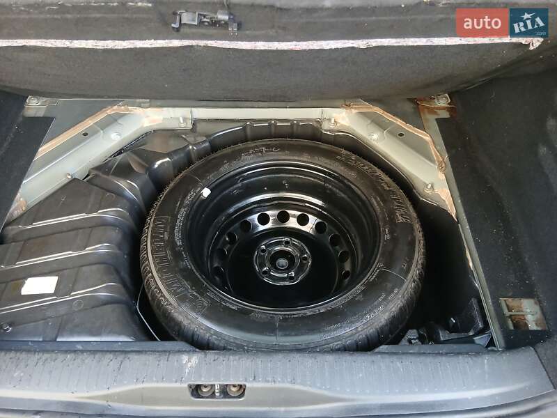 Мінівен Renault Scenic 2013 в Івано-Франково