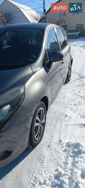 Мінівен Renault Scenic 2011 в Сумах