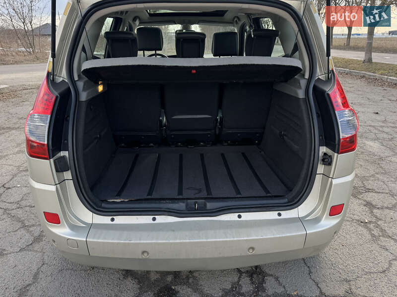 Минивэн Renault Scenic 2007 в Владимире