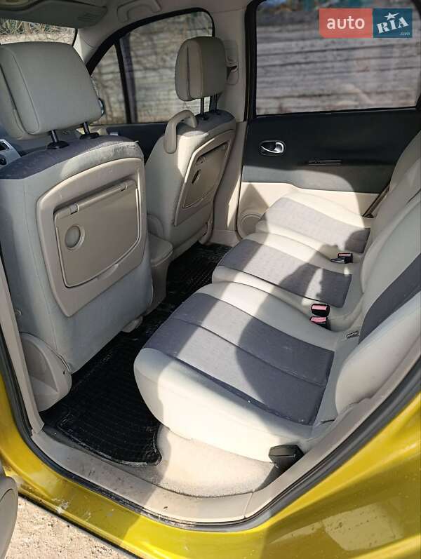 Минивэн Renault Scenic 2003 в Борщеве