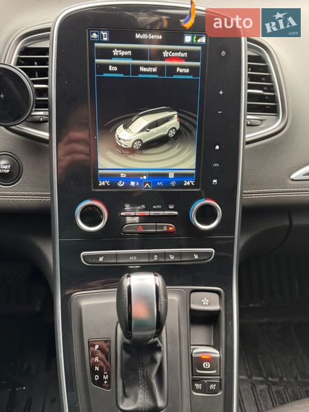 Минивэн Renault Scenic 2017 в Киеве