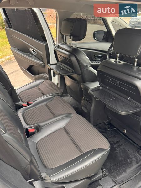 Минивэн Renault Scenic 2017 в Киеве
