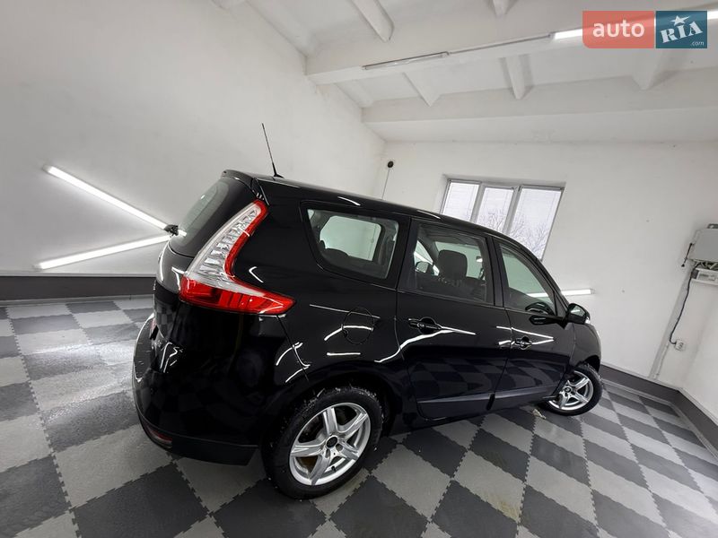 Минивэн Renault Scenic 2012 в Трускавце