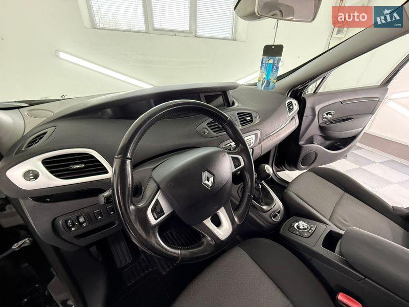 Минивэн Renault Scenic 2012 в Трускавце