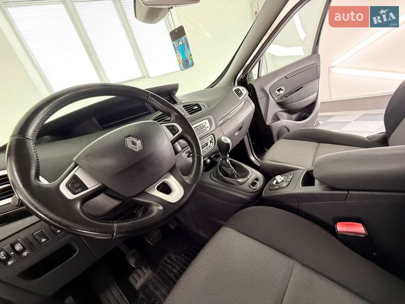 Минивэн Renault Scenic 2012 в Трускавце