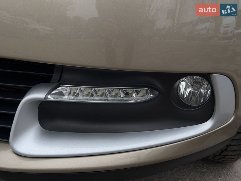 Минивэн Renault Scenic 2014 в Полтаве