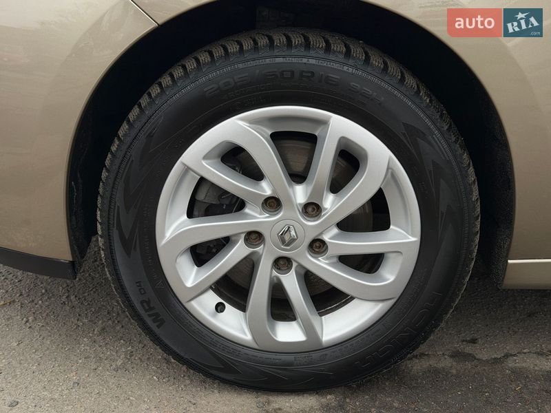 Минивэн Renault Scenic 2014 в Полтаве