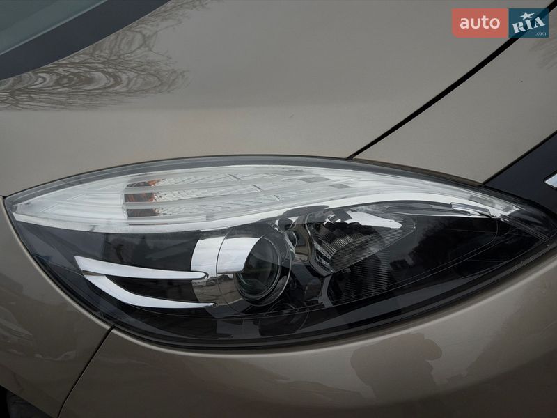 Минивэн Renault Scenic 2014 в Полтаве