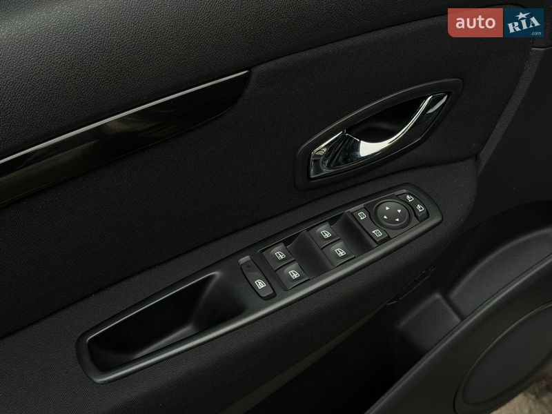 Минивэн Renault Scenic 2014 в Полтаве