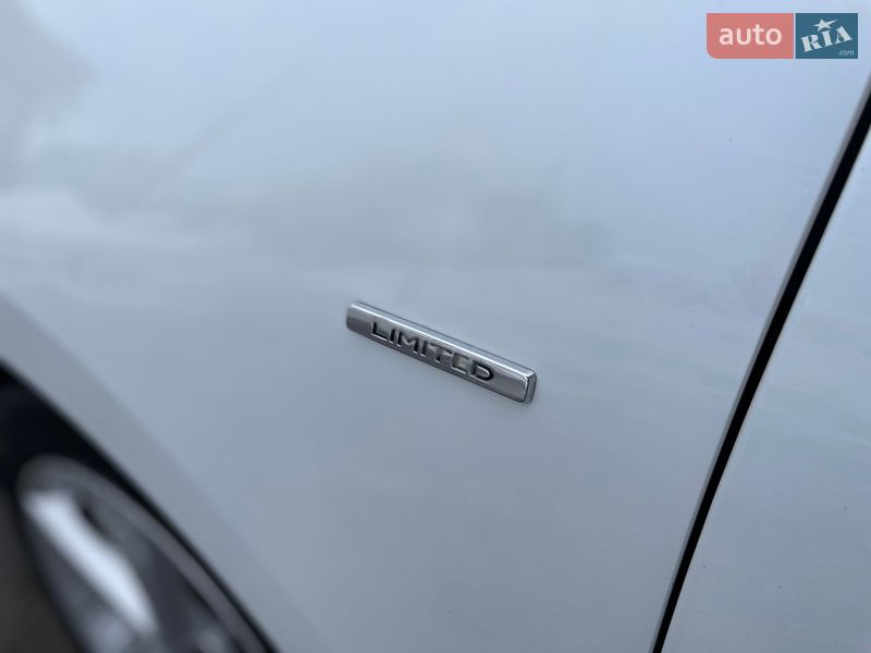 Мінівен Renault Scenic 2014 в Сумах