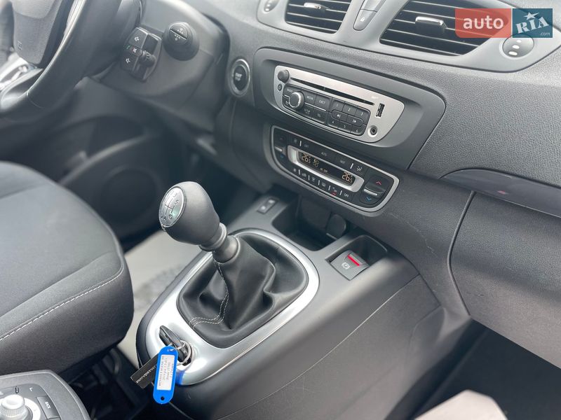 Мінівен Renault Scenic 2014 в Сумах