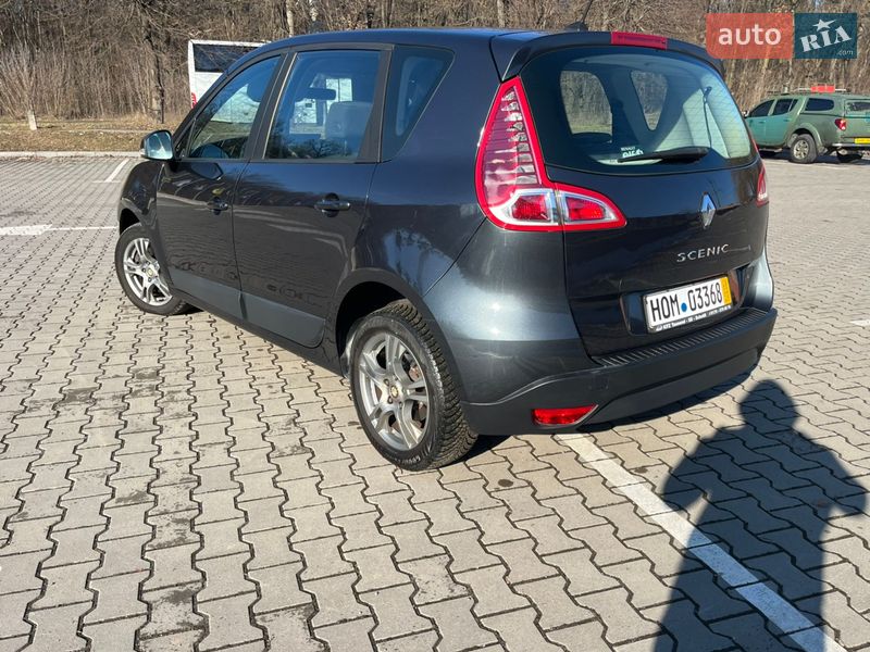 Минивэн Renault Scenic 2011 в Виннице