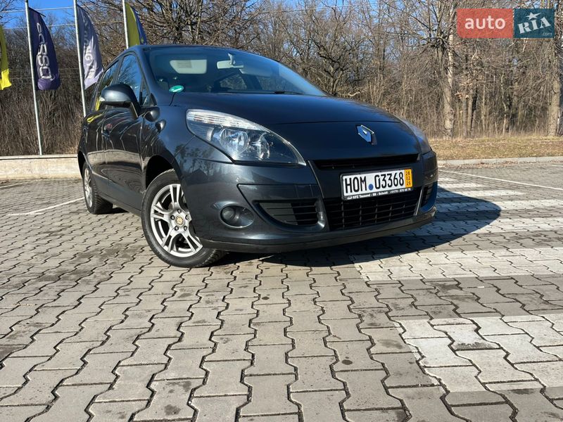 Минивэн Renault Scenic 2011 в Виннице