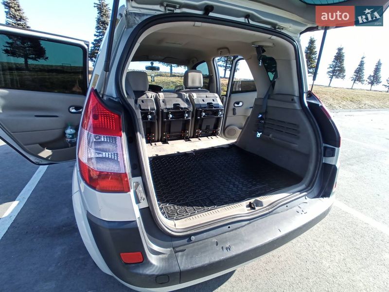 Минивэн Renault Scenic 2004 в Надворной