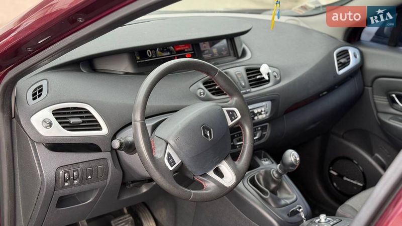 Минивэн Renault Scenic 2012 в Житомире