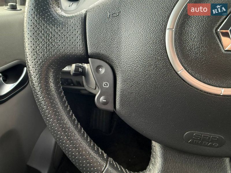 Минивэн Renault Scenic 2006 в Киеве